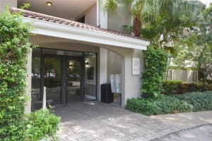 2025 Lavers Cir D-405, Delray Beach, FL 33444 Sold 02/13/25