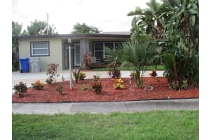 237 SW 11th Ct, Pompano Beach, FL 33060 Sold 05/20/25