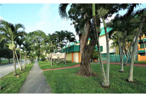 606 W 81st St 328, Hialeah, FL 33014 Sold 10/16/24