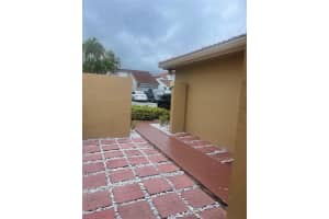 6249 NW 175th Ter, Hialeah, FL 33015 Sold 02/28/25