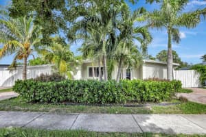 5332 NE 15th Ave, Pompano Beach, FL 33064 - MLS#F10459355