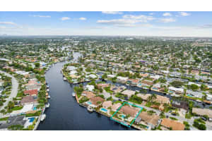 720 SE 6th Ter, Pompano Beach, FL 33060 Sold 10/22/24