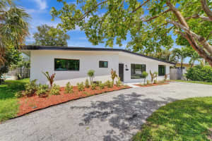 5001 NE 23rd Ave, Lighthouse Point, FL 33064 Sold 02/18/25