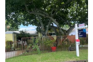 1232 SW 9th Ave, Fort Lauderdale, FL 33315 Sold 03/12/25