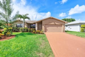 9535 NW 82nd St, Tamarac, FL 33321 Sold 09/30/24