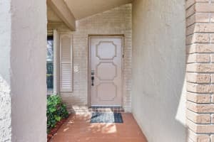 9535 NW 82nd St, Tamarac, FL 33321 Sold 09/30/24