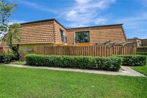 1624 16th Ln 1624, Greenacres, FL 33463 Sold 10/28/24