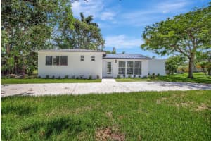 3230 Grant St, Hollywood, FL 33021 Sold 11/01/24