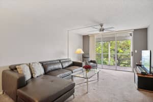 3503 Oaks Way 302, Pompano Beach, FL 33069 Sold 02/03/25