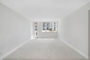 1913 S Ocean Dr 407, Hallandale Beach, FL 33009 Sold 10/28/24