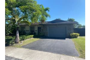 8250 SW 204th St, Cutler Bay, FL 33189 Sold 10/18/24