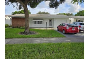 8830 NW 17th St, Plantation, FL 33322 Sold 10/24/24