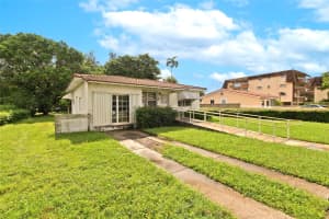 645 Miller Dr, Miami Springs, FL 33166 Sold 10/15/24