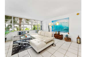 1160 N Federal Hwy 219, Fort Lauderdale, FL 33304 Sold 03/28/25