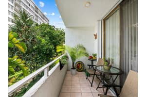 1160 N Federal Hwy 219, Fort Lauderdale, FL 33304 Sold 03/28/25
