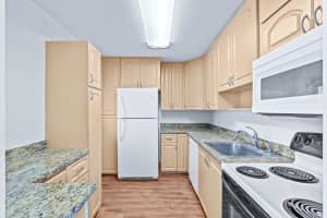 447 NE 195th St 316, Miami, FL 33179 Sold 06/11/25