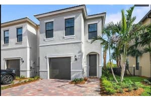 4838 Indio Trl, Lake Worth, FL 33467 Sold 01/17/25