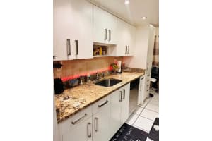 3361 NW 47th Ter 123, Lauderdale Lakes, FL 33319 Sold 11/12/24