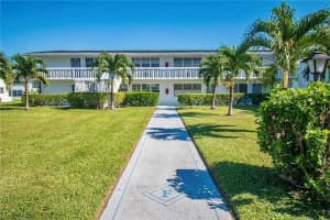 122 Farnham F, Deerfield Beach, FL 33442 - MLS#F10460187