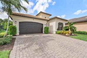 11740 Waterway Cir, Parkland, FL 33076 Sold 12/04/24