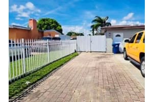 1815 NW 121st St, Miami, FL 33167 Sold 06/10/25