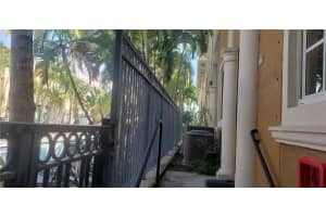 2891 NE 185th St 1004, Aventura, FL 33180 Sold 12/13/24