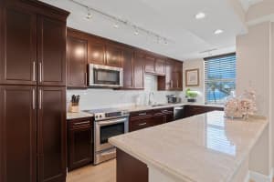 1200 S Ocean Blvd 4B, Boca Raton, FL 33432 Sold 03/24/25