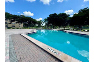 901 SW 138th Ave 310C, Pembroke Pines, FL 33027 - MLS#F10460428