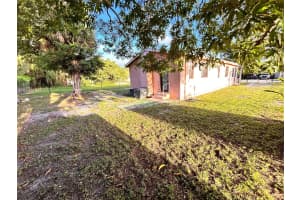 752 W 10th St, Riviera Beach, FL 33404 Sold 12/20/24