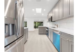 13505 Whispering Lakes Ln, Palm Beach Gardens, FL 33418 Sold 05/08/25