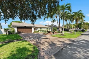 5393 SW 120th Ave, Cooper City, FL 33330 Sold 11/13/24