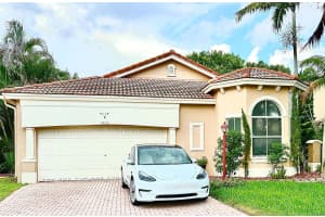 5836 NW 120th Ave, Coral Springs, FL 33076 Sold 10/10/24