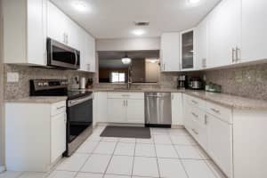 7088 Lantana Ln, Tamarac, FL 33321 Sold 11/19/24