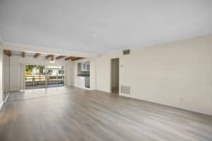 381 SE 14th Ave, Pompano Beach, FL 33060 Sold 12/04/24
