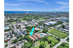 15 SE 19th Ave, Pompano Beach, FL 33060 Sold 11/15/24