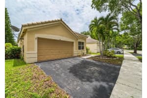 4107 Sabal Ridge Cir, Weston, FL 33331 Sold 11/20/24
