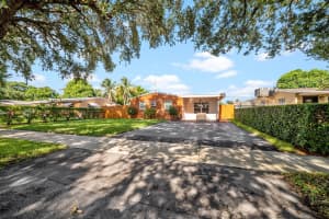 1511 N 72nd Ave, Hollywood, FL 33024 Sold 08/15/25