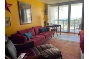 209 N Fort Lauderdale Beach Blvd 6J, Fort Lauderdale, FL 33304 Sold 02/05/25