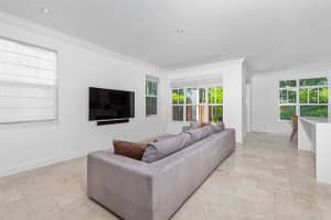 222 NE 15th Ave, Fort Lauderdale, FL 33301 Sold 12/09/24