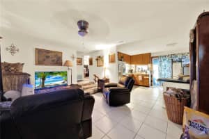 6640 Hope St, Hollywood, FL 33024 Sold 12/11/24
