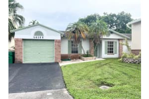 14120 Langley Pl, Davie, FL 33325 Sold 11/18/24
