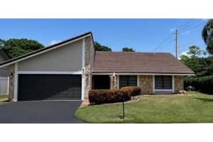8001 NW 72nd St, Tamarac, FL 33321 Sold 02/24/25