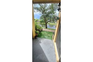 2220 Shoma Dr, Royal Palm Beach, FL 33414 Sold 01/03/25