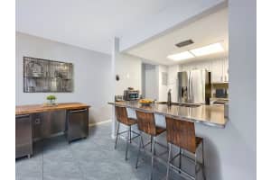 441 SE 10th St 105D, Dania Beach, FL 33004 Sold 10/30/24