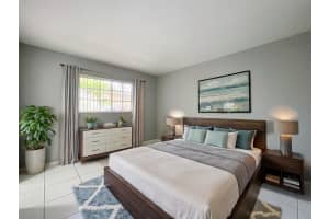 441 SE 10th St 105D, Dania Beach, FL 33004 Sold 10/30/24