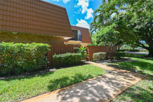 MLS# F10460759, Deerfield Beach, Florida 33442