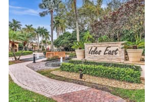 1025 NW 121st Ln, Coral Springs, FL 33071 Sold 03/27/25
