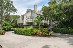 110 Amy Ann Ln, Vero Beach, FL 32963 - MLS#F10460796