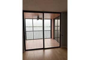 110 Lake Emerald Dr 302, Oakland Park, FL 33309 Sold 12/04/24