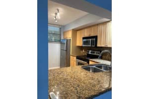 110 Lake Emerald Dr 302, Oakland Park, FL 33309 Sold 12/04/24